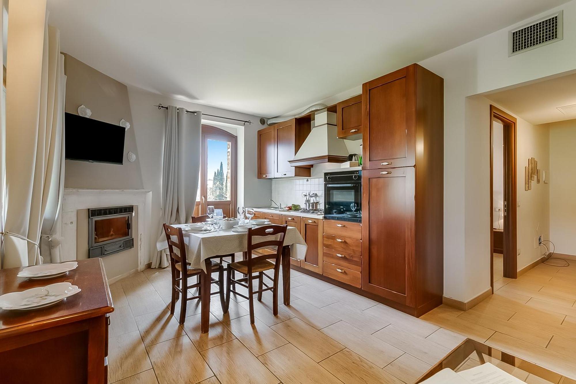Cascina Crocelle With View And Shared Pool *