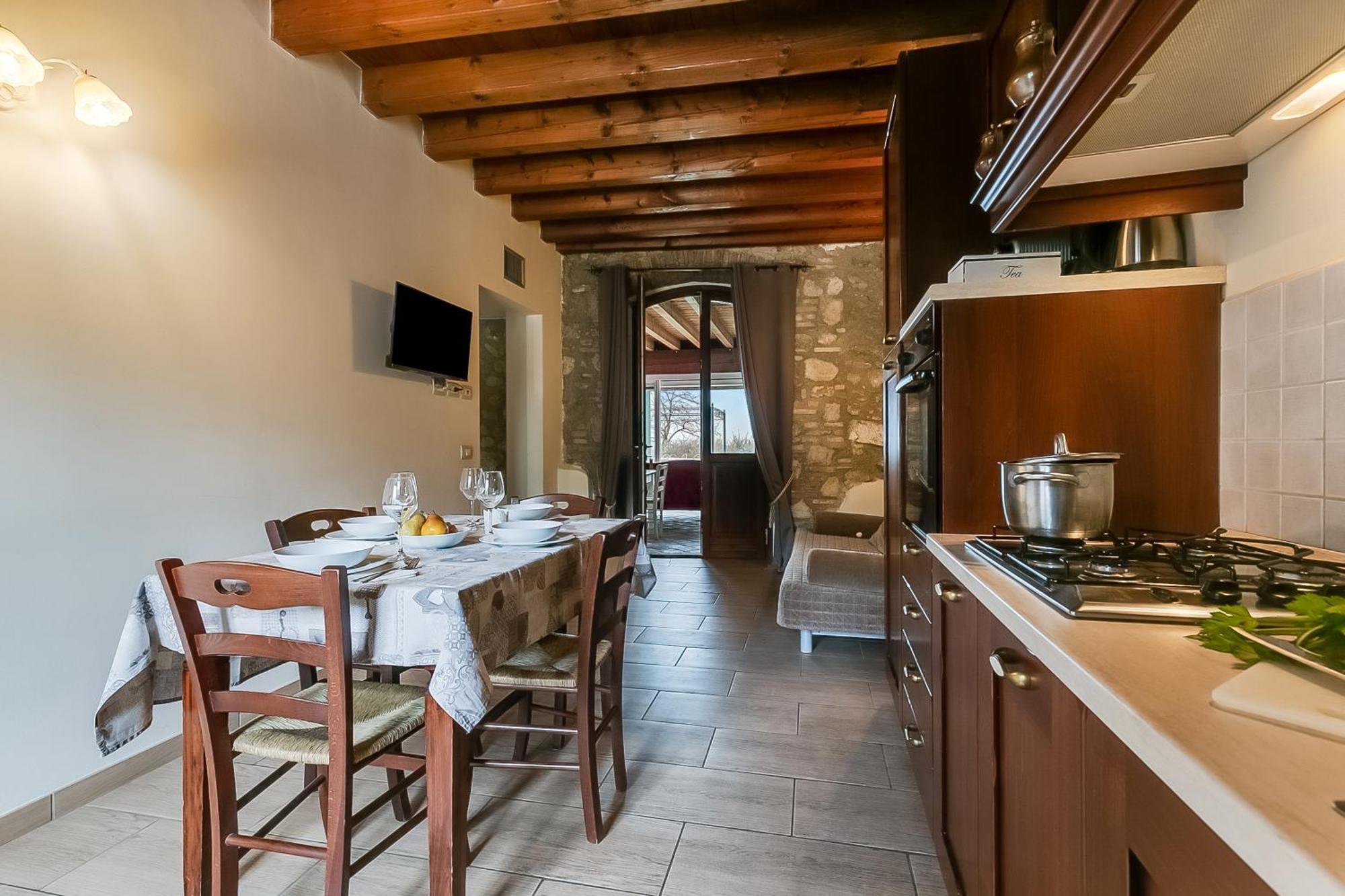 Cascina Crocelle - Happy
