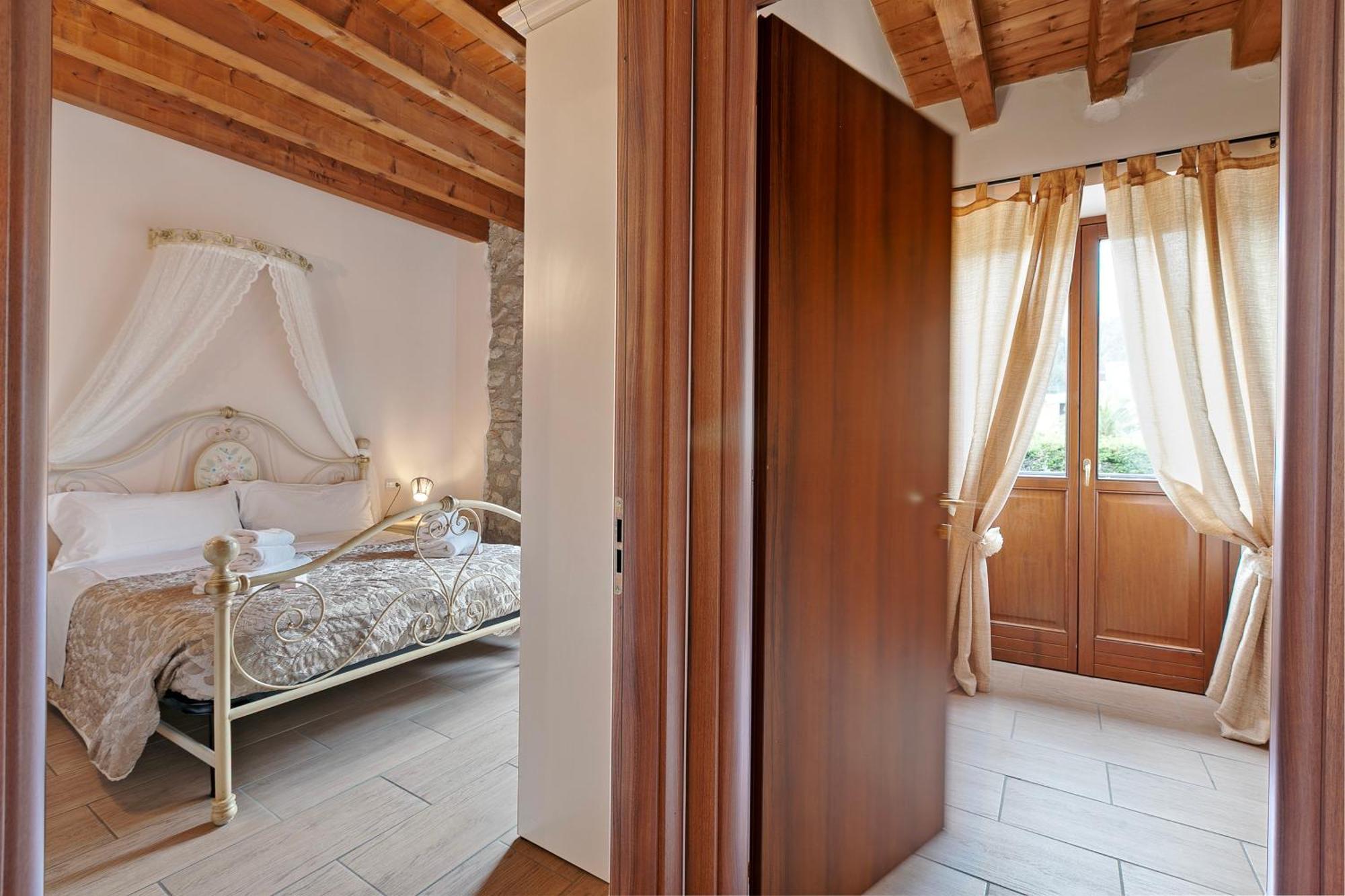 Cascina Crocelle - Happy * Padenghe sul Garda